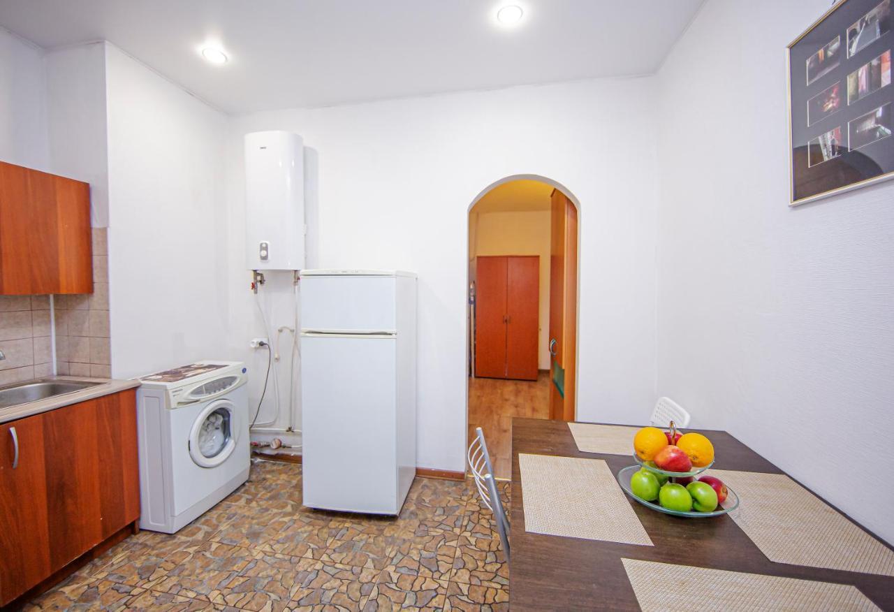 Old Town Apartment 3Br & 2Bthr Saint Petersburg Ngoại thất bức ảnh